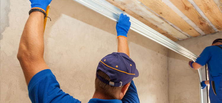 commercial overhead garage door repair in Bartow